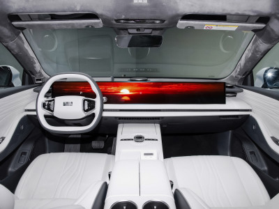 Geely Galaxy E8  Фото №8
